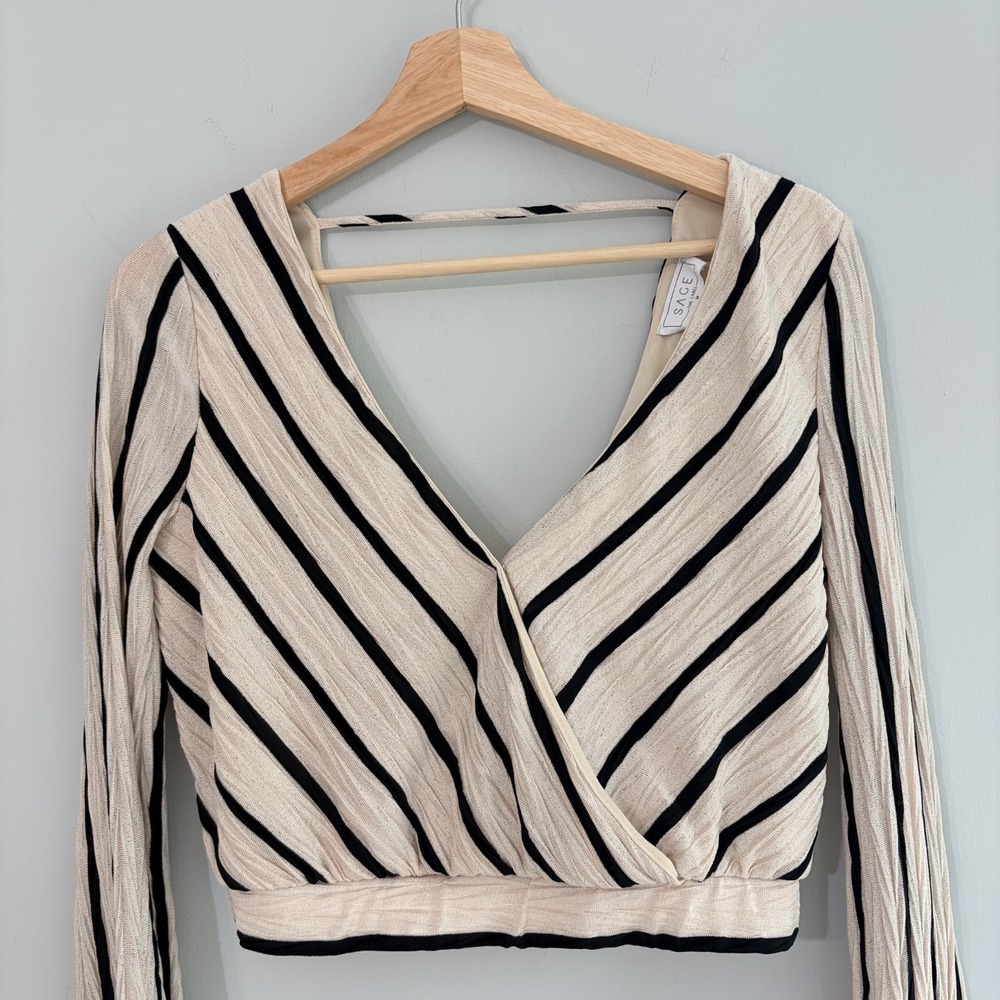 SAGE The Label Made in USA Striped Black Cream Cropped Top Women's Size M - Picture 2 of 6